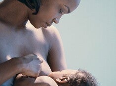 Nồng độ 2’FL khác nhau trong sữa mẹ không ảnh hưởng lên sự tăng trưởng bình thường của các trẻ nhũ nhi bú mẹ (news)