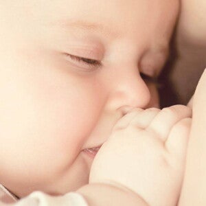 Oligosaccharide sữa mẹ là chất kháng virus hứa hẹn (news)