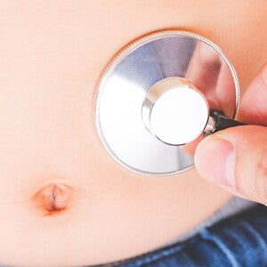 10 hiểu lầm về tình trạng táo bón ở trẻ (news)