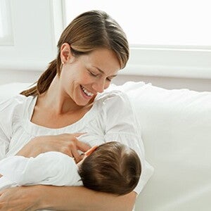 Sữa công thức bổ sung 2′fucosyllactose và Lacto-N-neotetraose hỗ trợ sự tăng trưởng phù hợp theo tuổi và giảm bệnh suất (news)